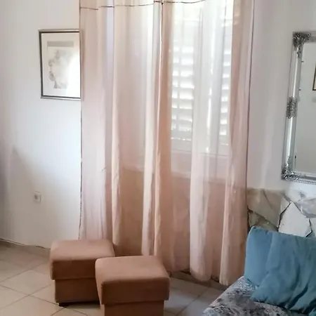 Olivera Apartments *