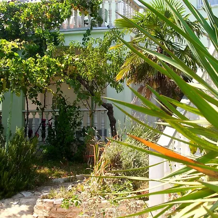 Olivera Appartement *